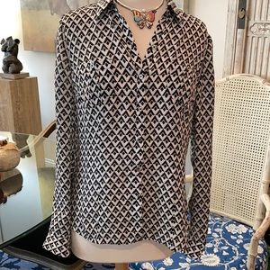 Pristine White House Black market 100% silk blouse, Size 10